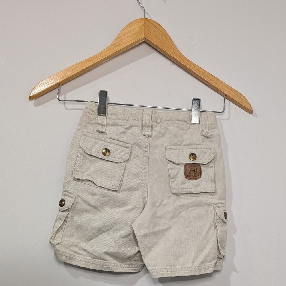 John Deere Kids Khaki Cargo‎ Shorts Casual Outdoor Adventure Playwear Size 4T - Picture 2 of 7